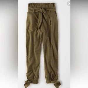 AE Studio High-Waisted Paperbag Tie Hem Pant size M
